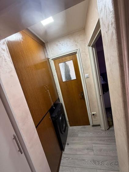 Apartament cu 2 camere semidecomandat în Pantelimon