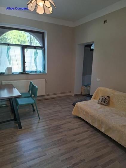 Casă cu 3 camere cu Teren 165 Mp în Crângași