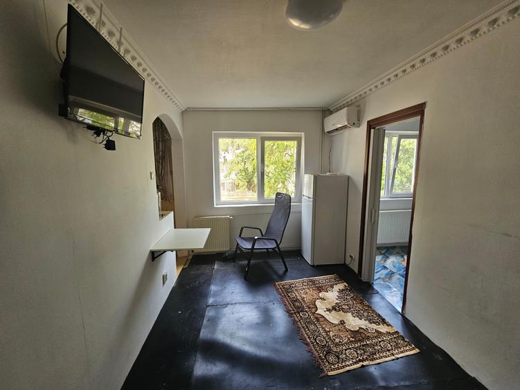 Apartament cu 2 camere semidecomandat în Șagului