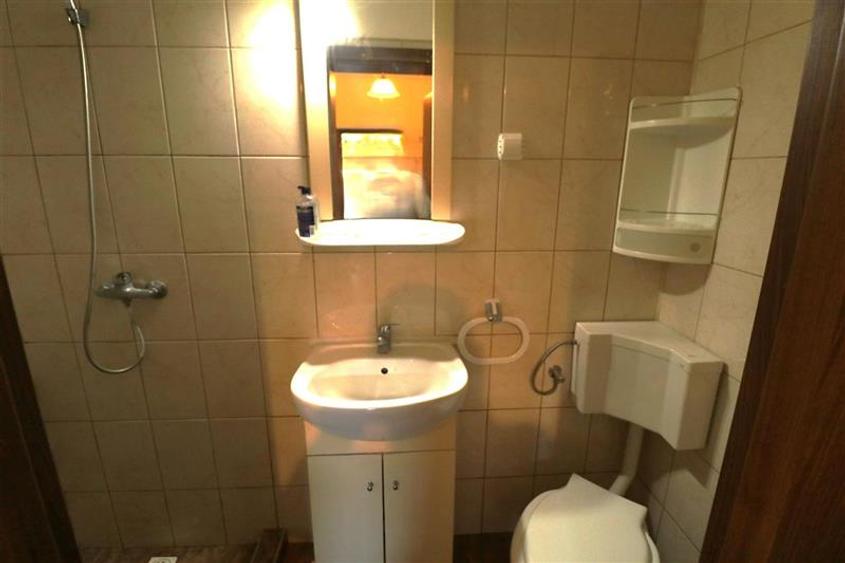 Garsonieră nedecomandată în Complex Studențesc