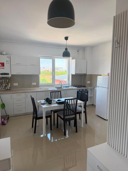 Apartament cu 2 camere nedecomandat în Berceni