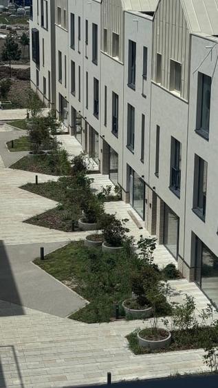Apartament cu 4 camere decomandat, mobilat în Central