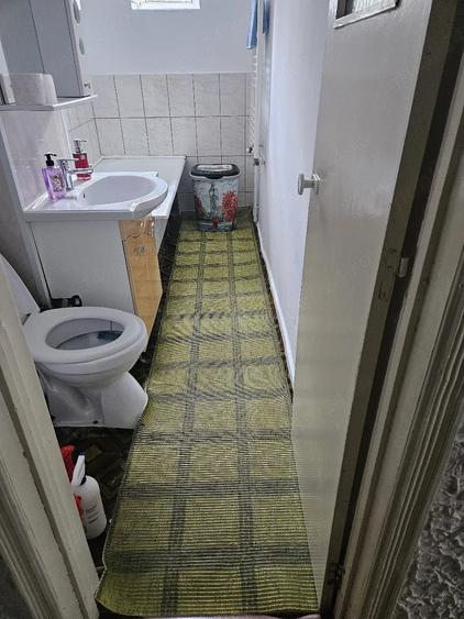 Apartament cu 2 camere decomandat în Vrancea