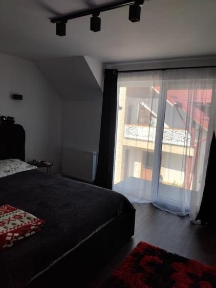 Casă individuală cu 4 camere cu Teren 2800 Mp în Dragodănești
