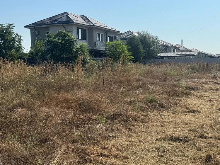 Teren de 625 mp, în Rahova
