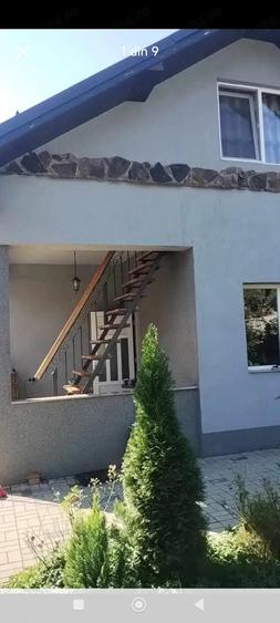 Casă cu Teren 720 Mp în Central