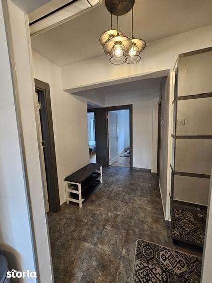 Apartament cu 3 camere în Ultracentral