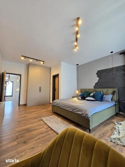 Casă cu 5 camere decomandat cu Piscina în Chinteni