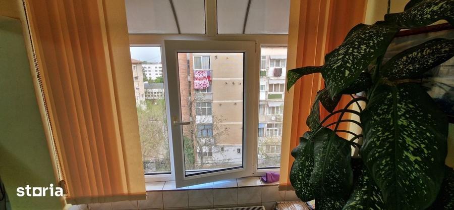 Garsonieră semidecomandată în Calea București