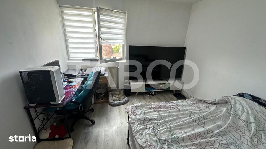 Apartament cu 4 camere decomandat în Terezian
