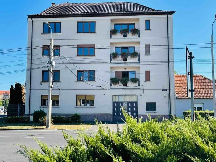 Casă cu 4 camere în Dacia