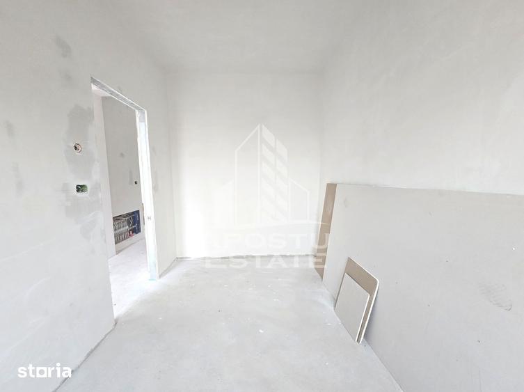 Jumatate de duplex de vanzare, Parter + Etaj, 5 camere si 2 bai, Sag - 16