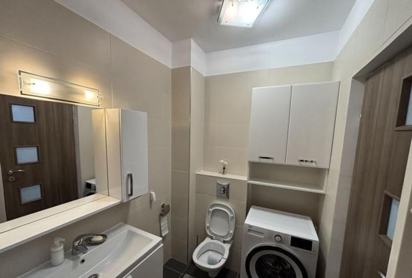Apartament cu 2 camere semidecomandat, mobilat în Unirii