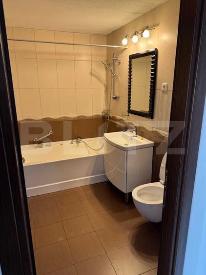 Apartament cu 2 camere semidecomandat, mobilat în Plopilor