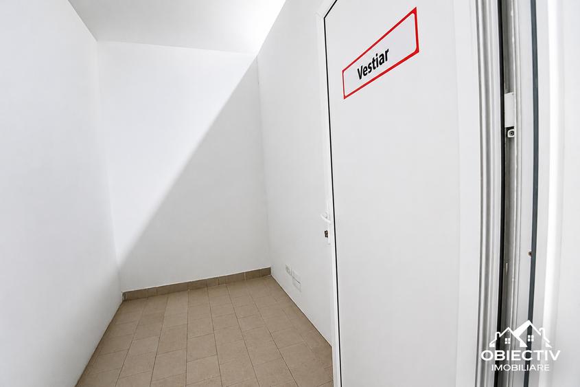 Spațiu comercial, de 366.25 mp, în Dărmănești