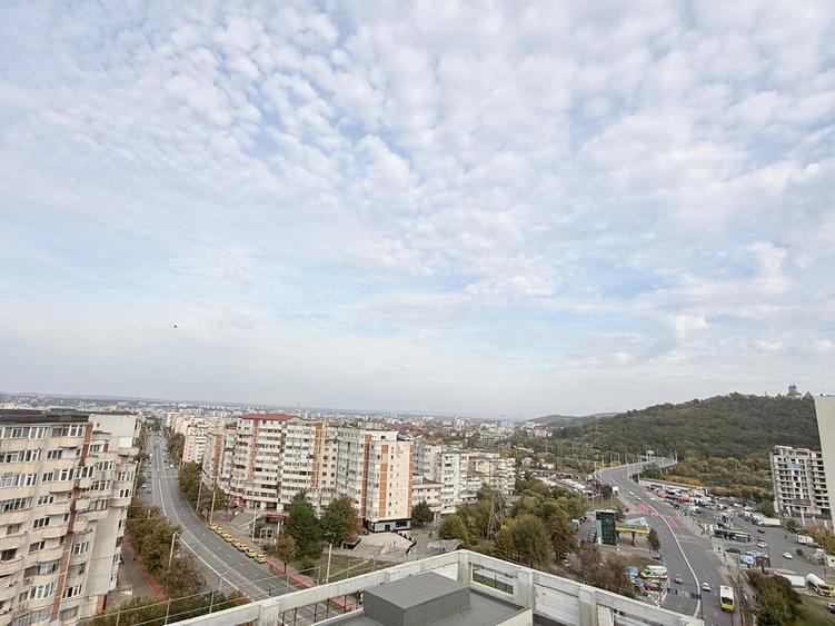 Apartament cu 2 camere semidecomandat în Nicolina