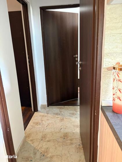 Apartament cu 2 camere decomandat în Drumul Taberei