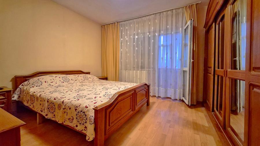 Apartament cu 2 camere semidecomandat în Inel II