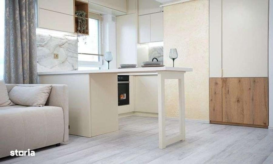 Apartament cu 2 camere semidecomandat în Central
