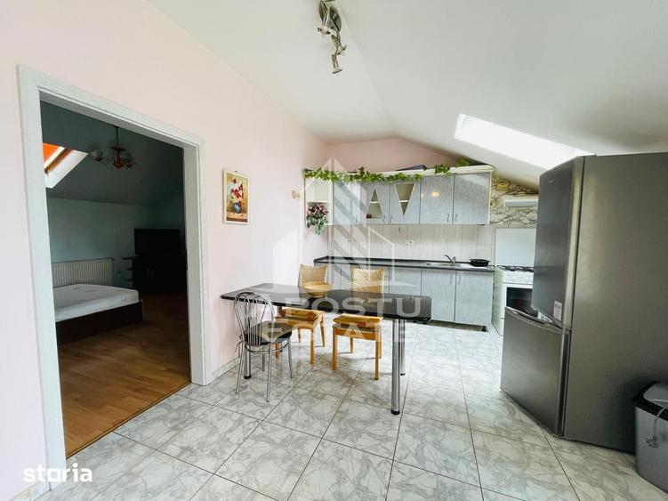 Apartament cu 2 camere, mobilat în Intim