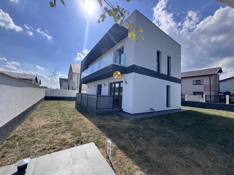 Casă individuală cu 4 camere cu Teren 369 Mp în Otopeni