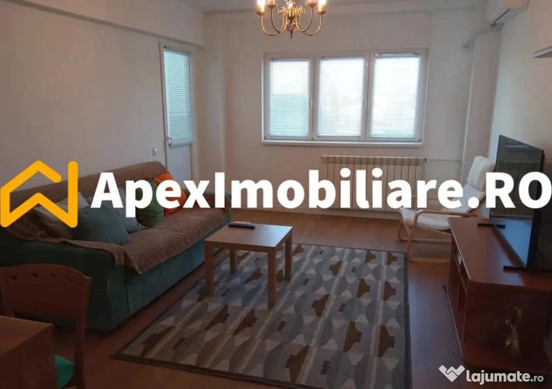 Apartament cu 3 camere decomandat în Calea Victoriei