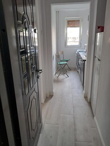 Apartament cu 2 camere semidecomandat în Aurel Vlaicu