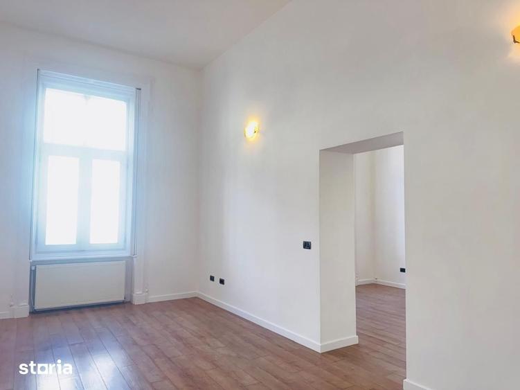 Apartament cu 3 camere, Ultracentral in Palatul Neumann - 9