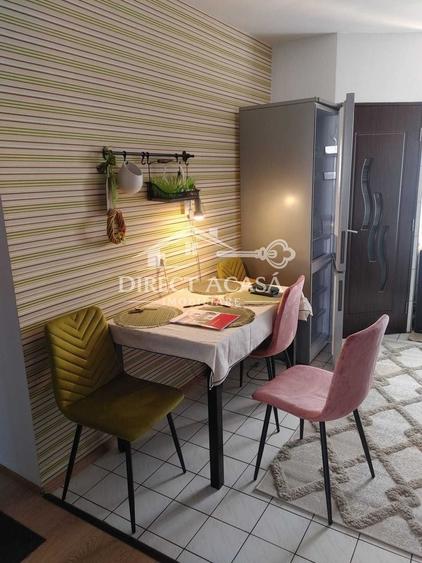 Apartament cu 3 camere decomandat în Diamant
