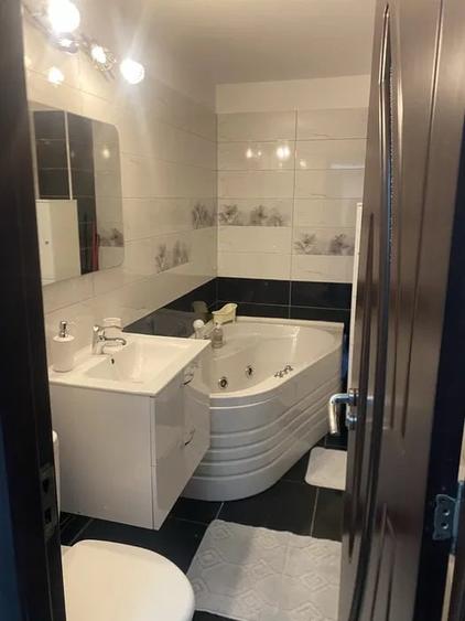 Apartament cu 2 camere decomandat, mobilat în Vitan Mall