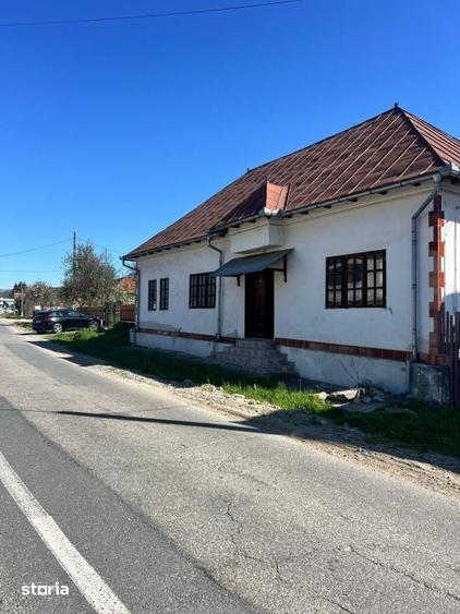 Casă cu 2 camere cu Teren 221 Mp în Corbi