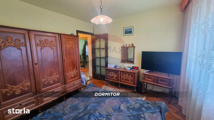 OCAZIE!!! Apartament cu 3 camere, 2 bai et. 2 Str. Hortensiei CENTRAL - 10
