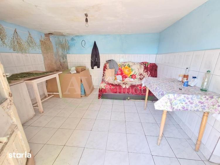 Teren 371 mp curti constructii+casa 5 camere si anexe, zona Izvoare - 7