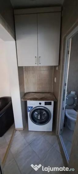 Apartament cu 2 camere semidecomandat în Casa de Cultură