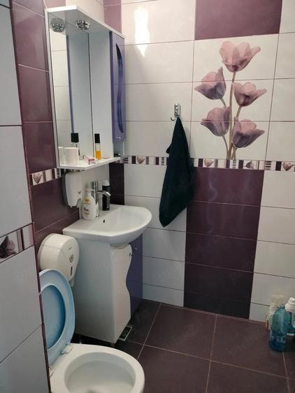 Apartament cu 4 camere decomandat în Autogară