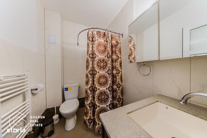 Spațiu comercial, de 400 mp, în Central