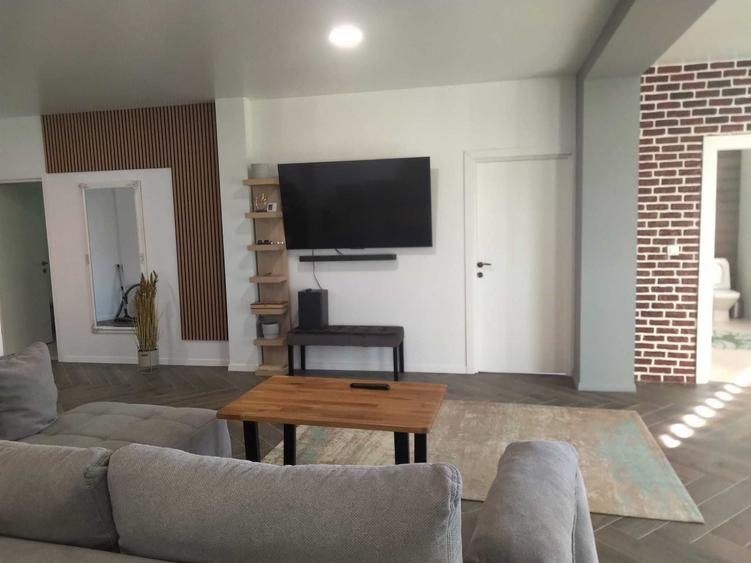 Apartament cu 3 camere în Central