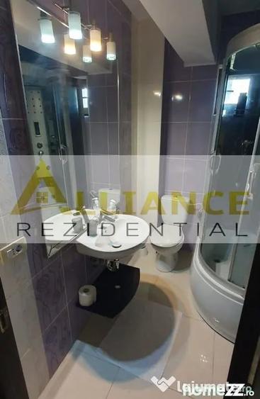 Apartament cu 5 camere decomandat în Central