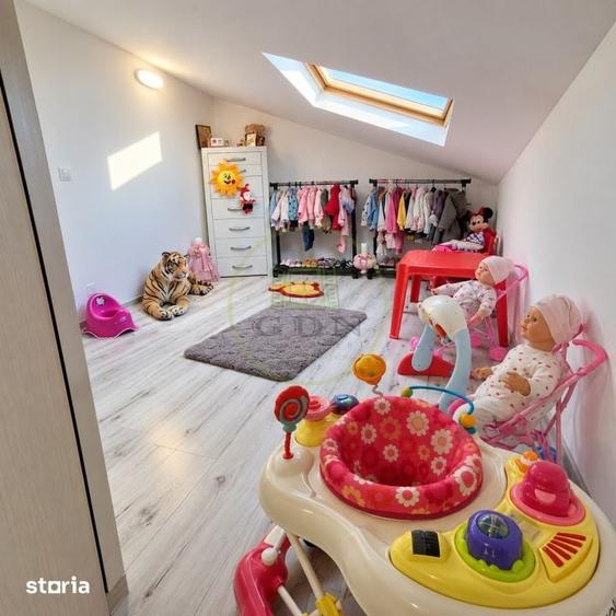 Apartament cu 5 camere în Central