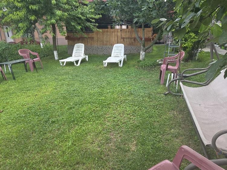 Casă cu 4 camere cu Teren 600 Mp în 23 August