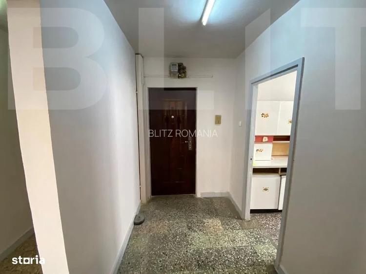 Apartament de vanzare - 3 camere – zonă centrală, Strada Nicolae Bălcescu