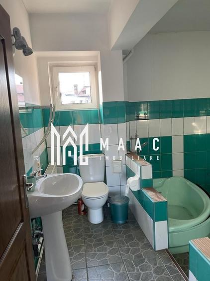 Casă individuală cu 11 camere cu Canalizare în Central