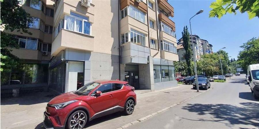 Spațiu comercial, de 194.19999694824 mp, în Băneasa