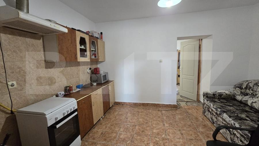 Casă individuală cu 2 camere cu Canalizare în Sud