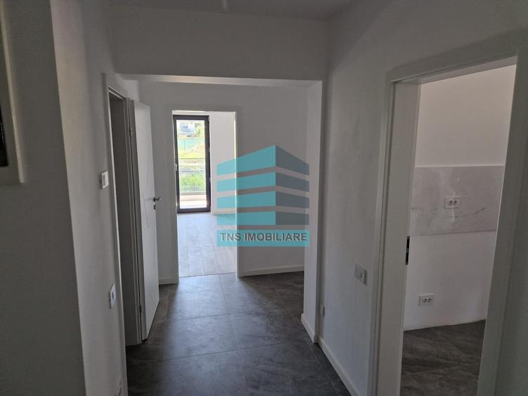 Apartament cu 4 camere în Titan