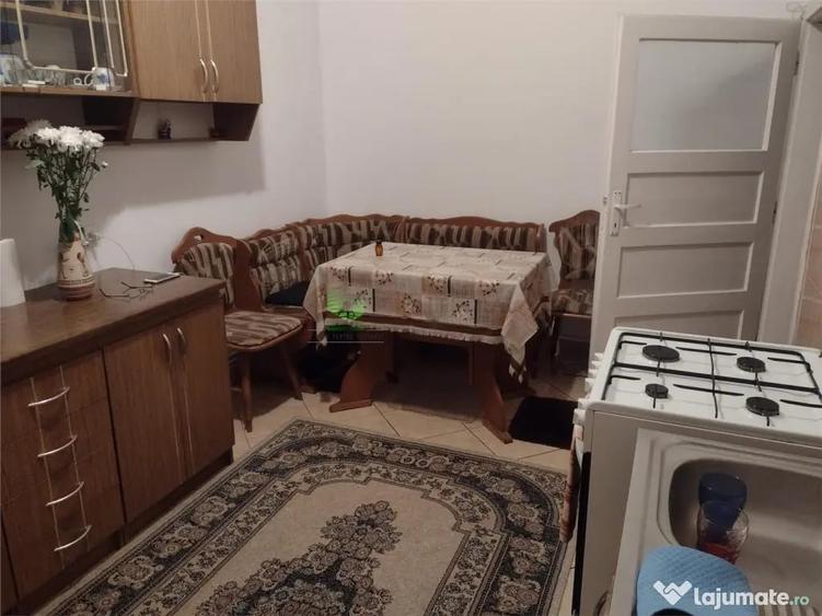 Apartament cu 2 camere decomandat în Centrul Civic