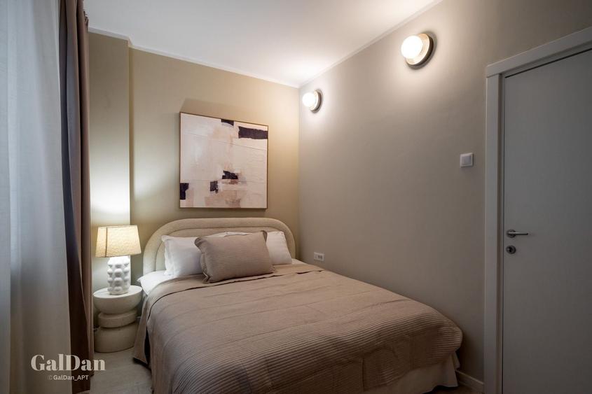 Apartament cu 3 camere, mobilat în P-ța Romană
