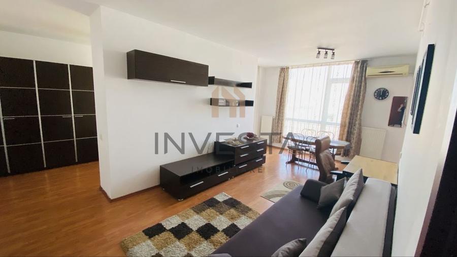 Apartament cu 2 camere semidecomandat, mobilat în Central — fotografia 1