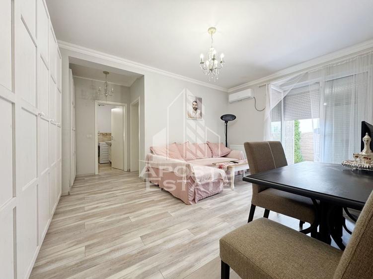 Apartament cu 2 camere semidecomandat, mobilat în Giroc