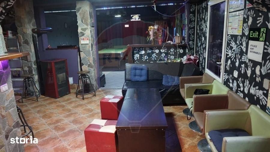Spațiu comercial, de 150 mp, în Traian